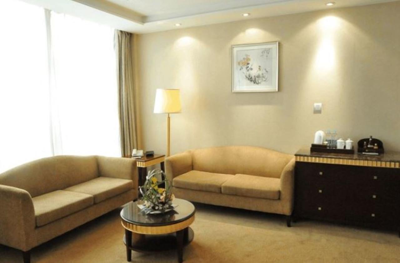 Ramada Hotel Wuxi Wuxi  Esterno foto